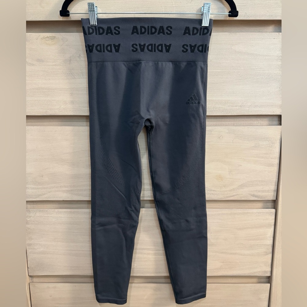 NWOT Adidas leggings